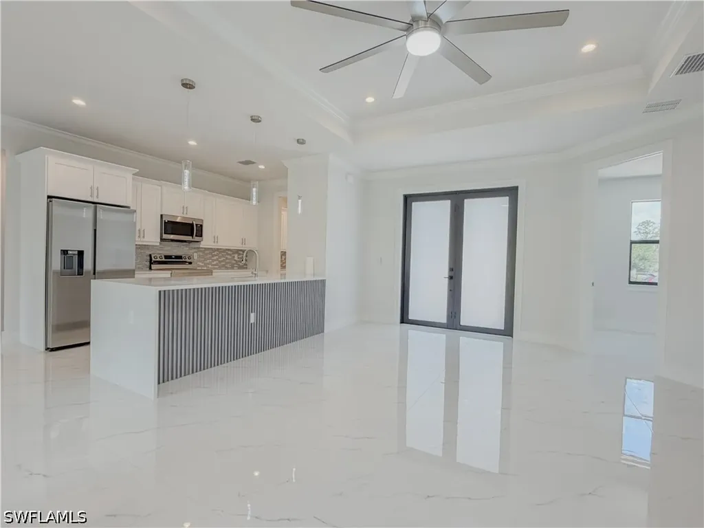 4371 47th Avenue NE Naples FL 34120