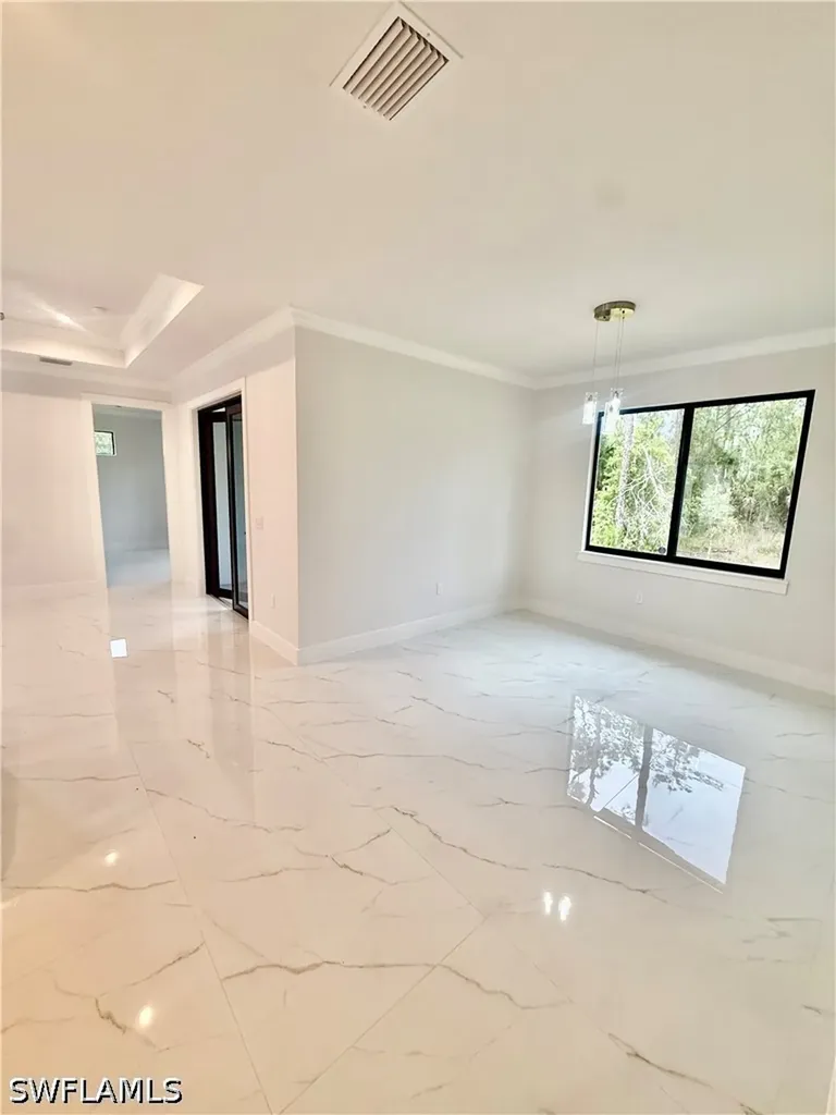 4371 47th Avenue NE Naples FL 34120