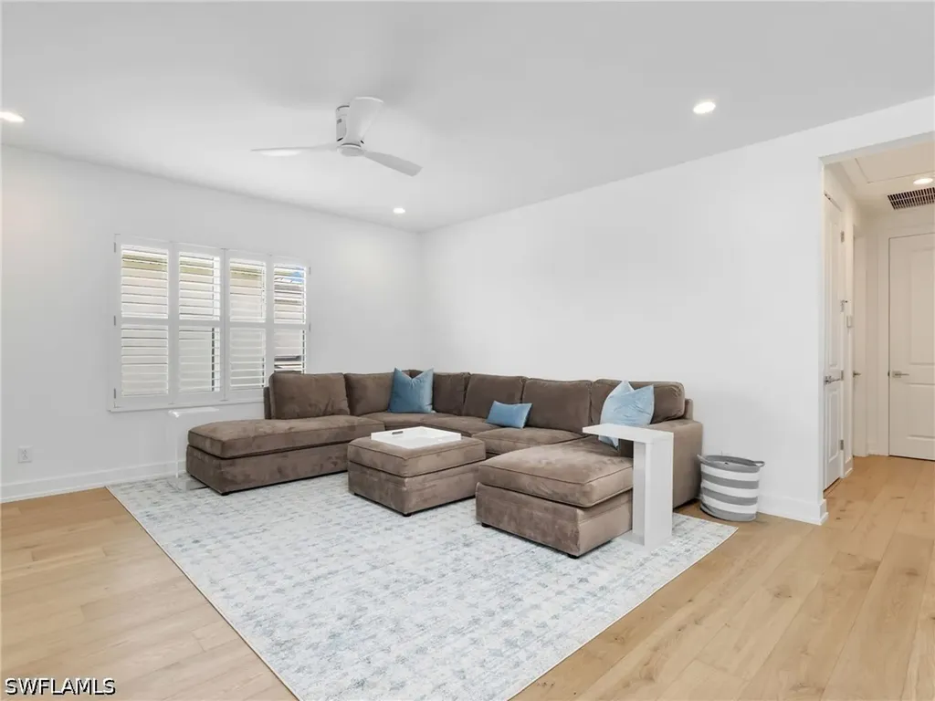 9167 Wisteria Way Naples FL 34114