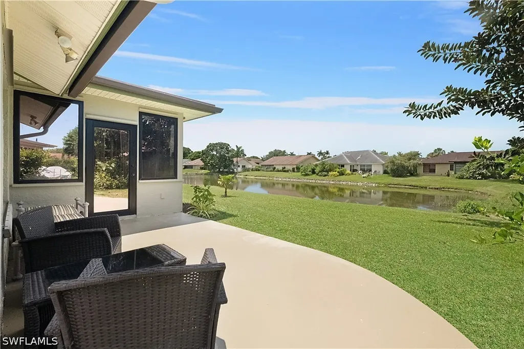 104 Brittany Court Naples FL 34112