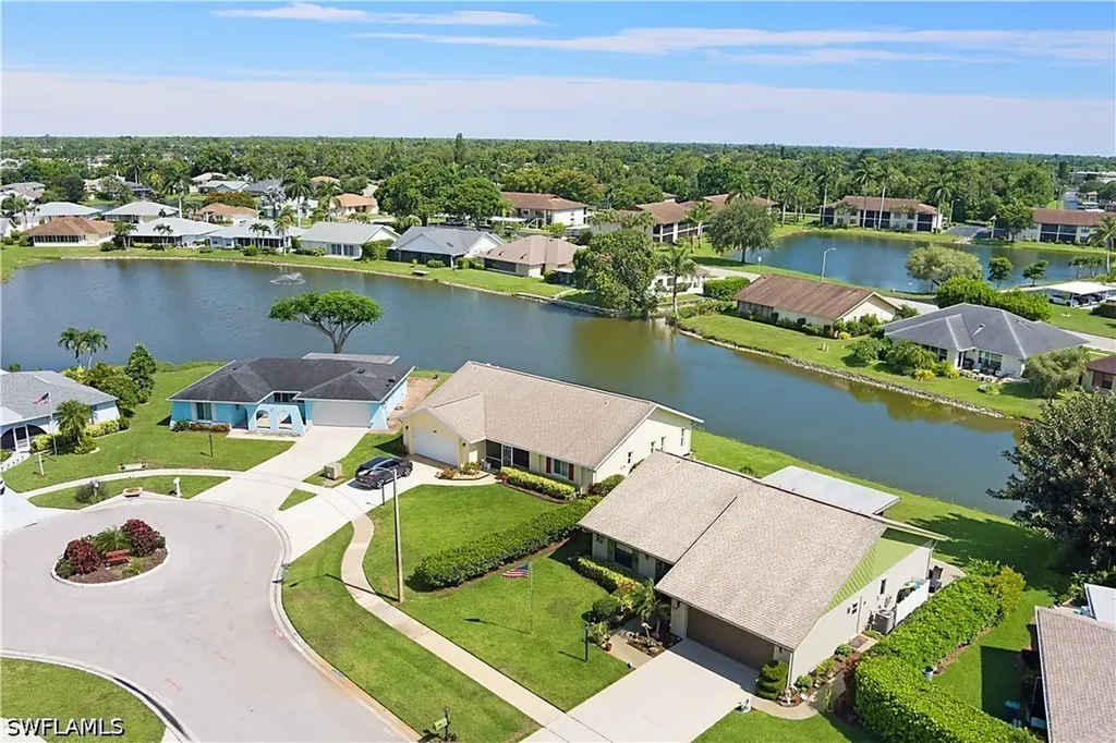 104 Brittany Court Naples FL 34112