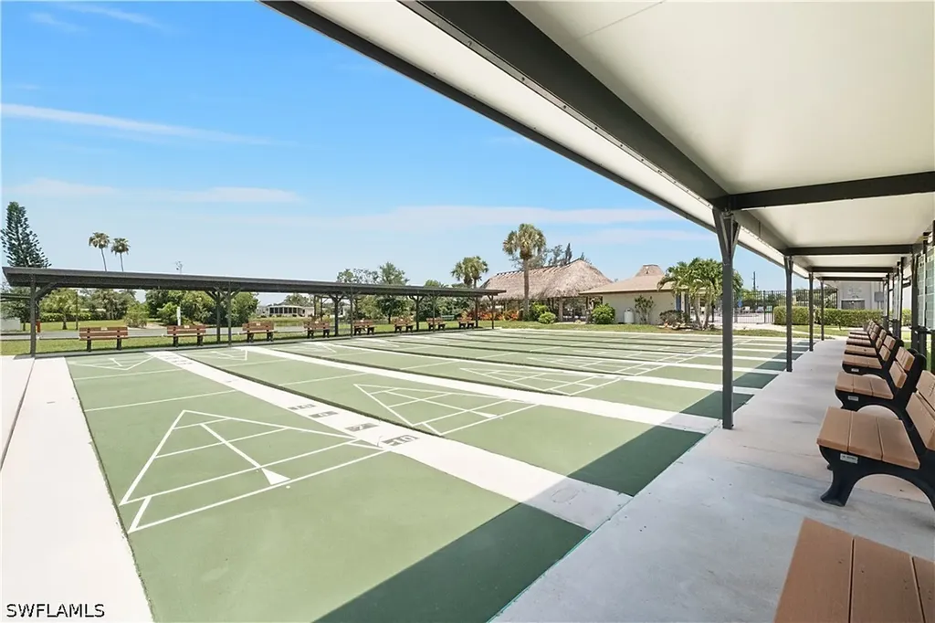 104 Brittany Court Naples FL 34112