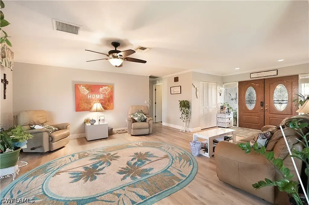 104 Brittany Court Naples FL 34112