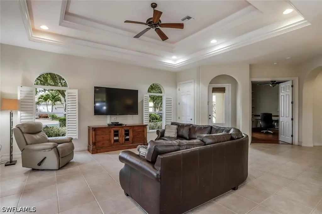 3155 Santorini Court Naples FL 34119