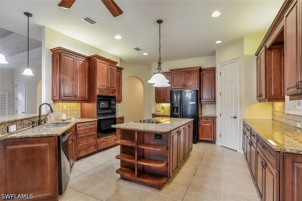 3155 Santorini Court Naples FL 34119