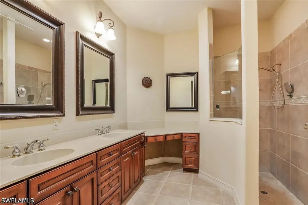 3155 Santorini Court Naples FL 34119