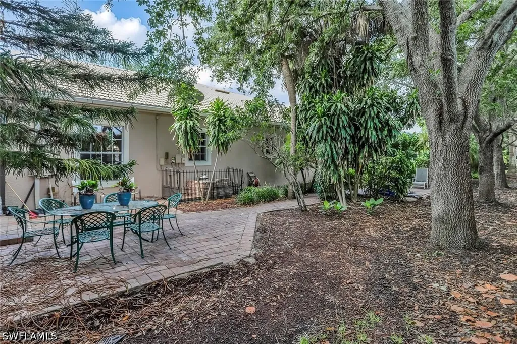 3155 Santorini Court Naples FL 34119