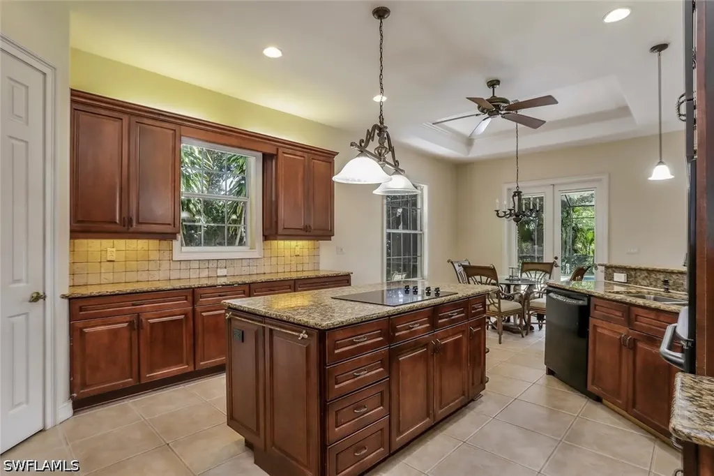 3155 Santorini Court Naples FL 34119