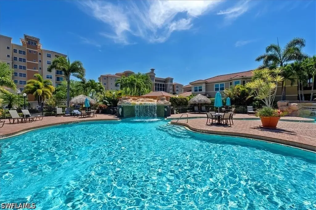 575 El Camino Real Naples FL 34119