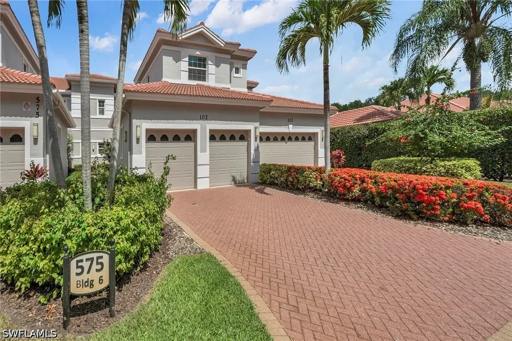 575 El Camino Real Naples FL 34119