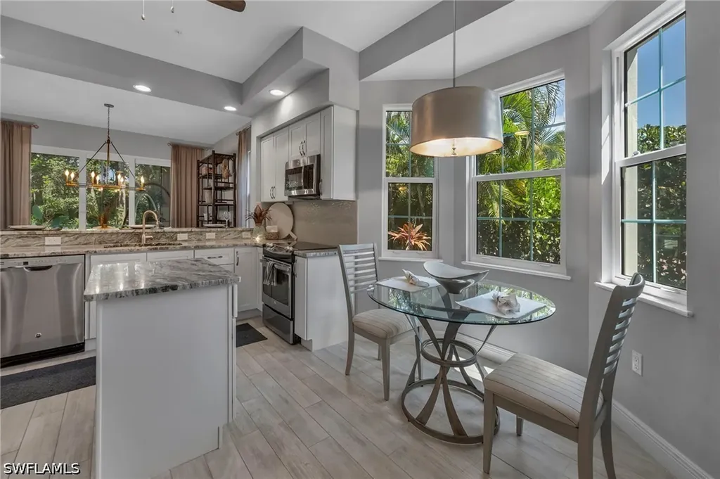 575 El Camino Real Naples FL 34119