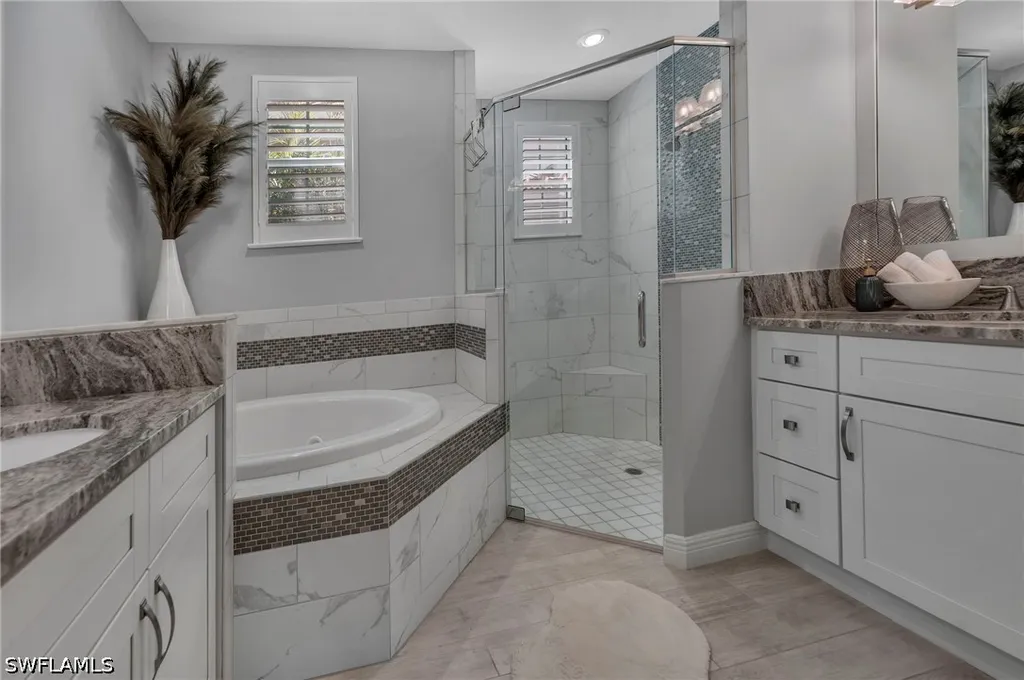575 El Camino Real Naples FL 34119
