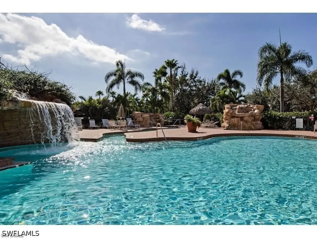 575 El Camino Real Naples FL 34119