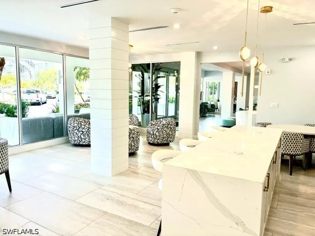 1 Bluebill Avenue Naples FL 34108