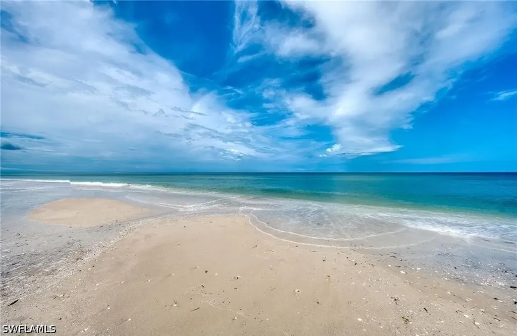 1 Bluebill Avenue Naples FL 34108
