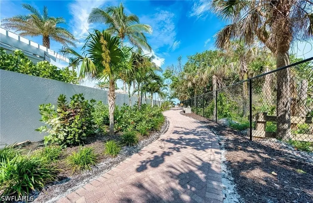 1 Bluebill Avenue Naples FL 34108