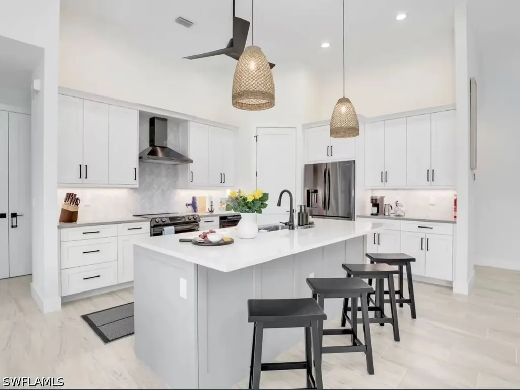 138 Greenbrier Street Marco Island FL 34145