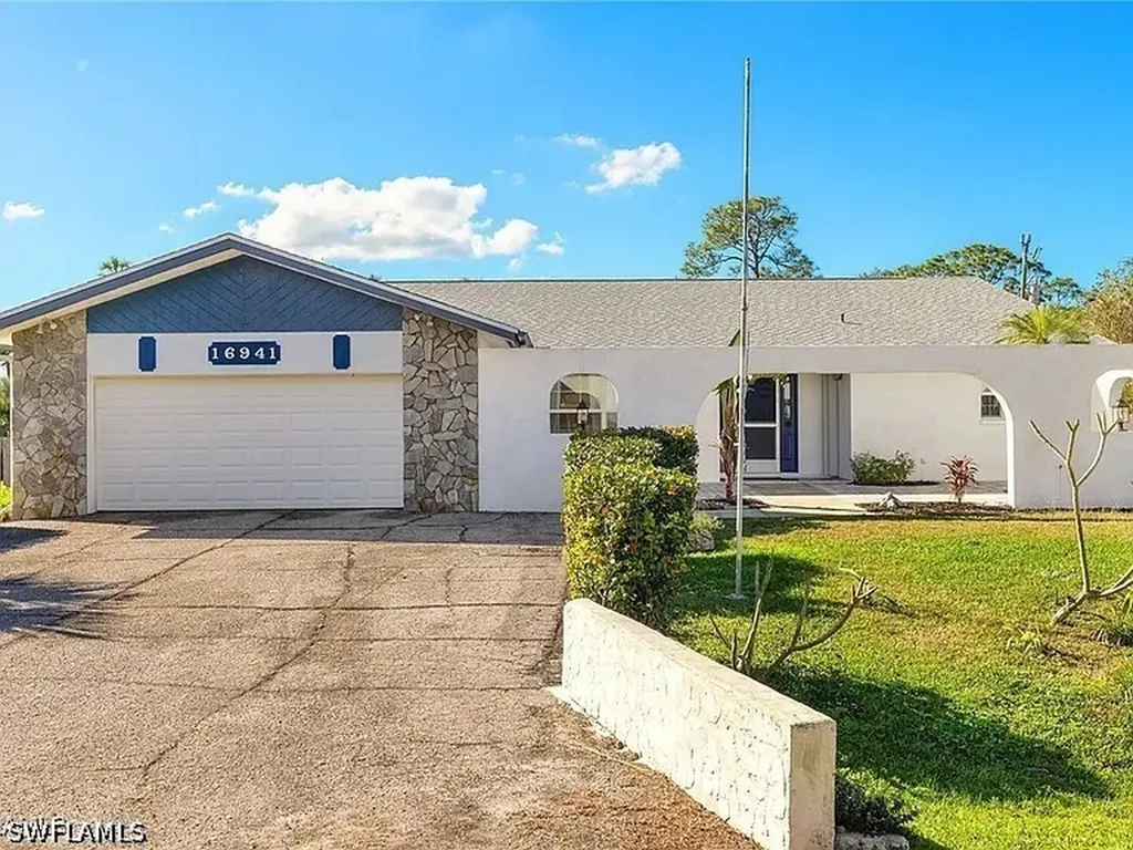 16941 Carolyn Lane North Fort Myers FL 33917