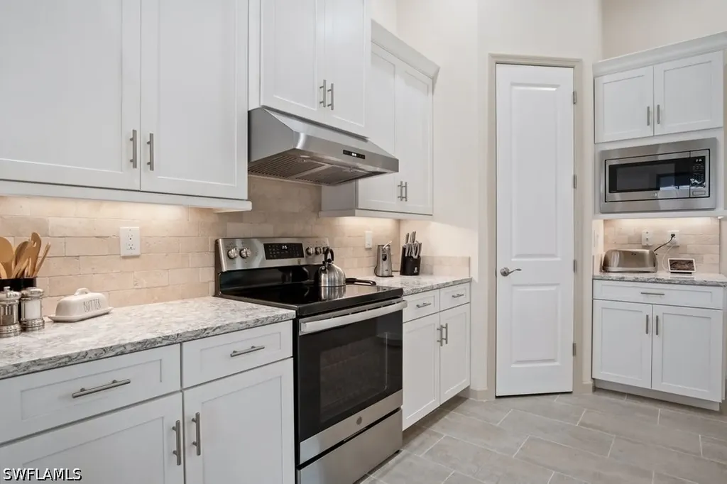 2825 SW 49th Terrace Cape Coral FL 33914