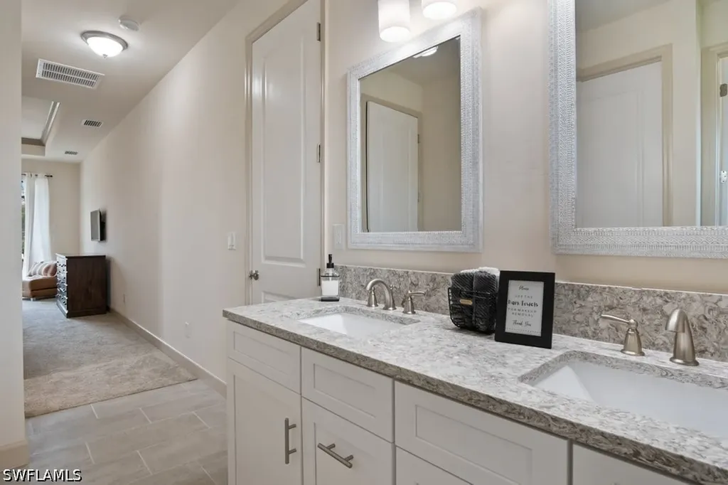 2825 SW 49th Terrace Cape Coral FL 33914