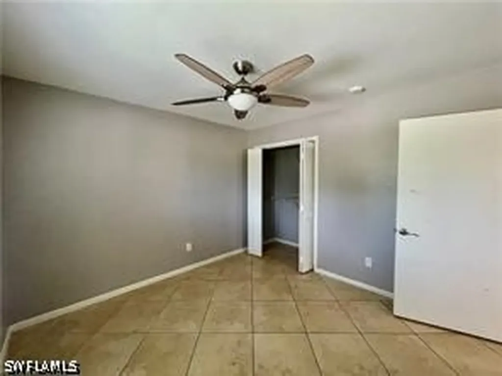 632 108th Avenue N Naples FL 34108