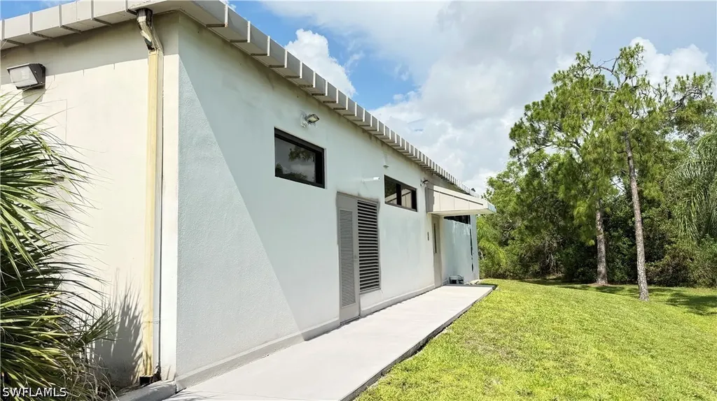 3205 Beck Boulevard Naples FL 34114