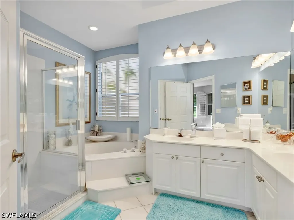 9071 Las Maderas Drive Bonita Springs FL 34135