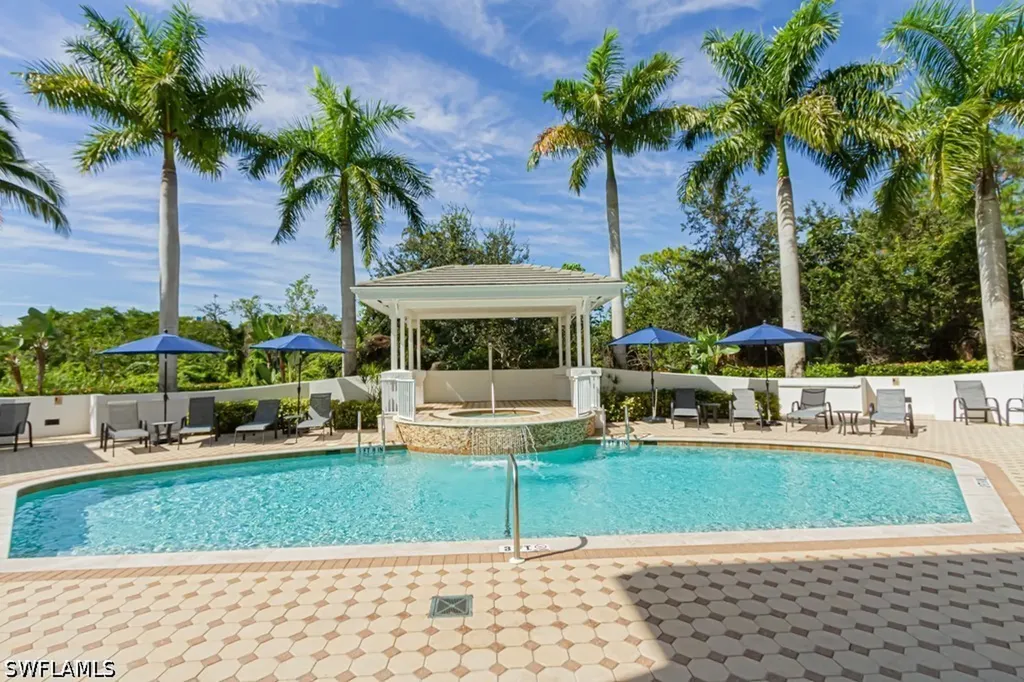 300 Dunes Boulevard Naples FL 34110
