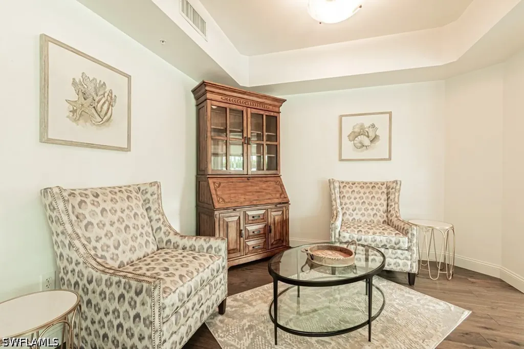 300 Dunes Boulevard Naples FL 34110