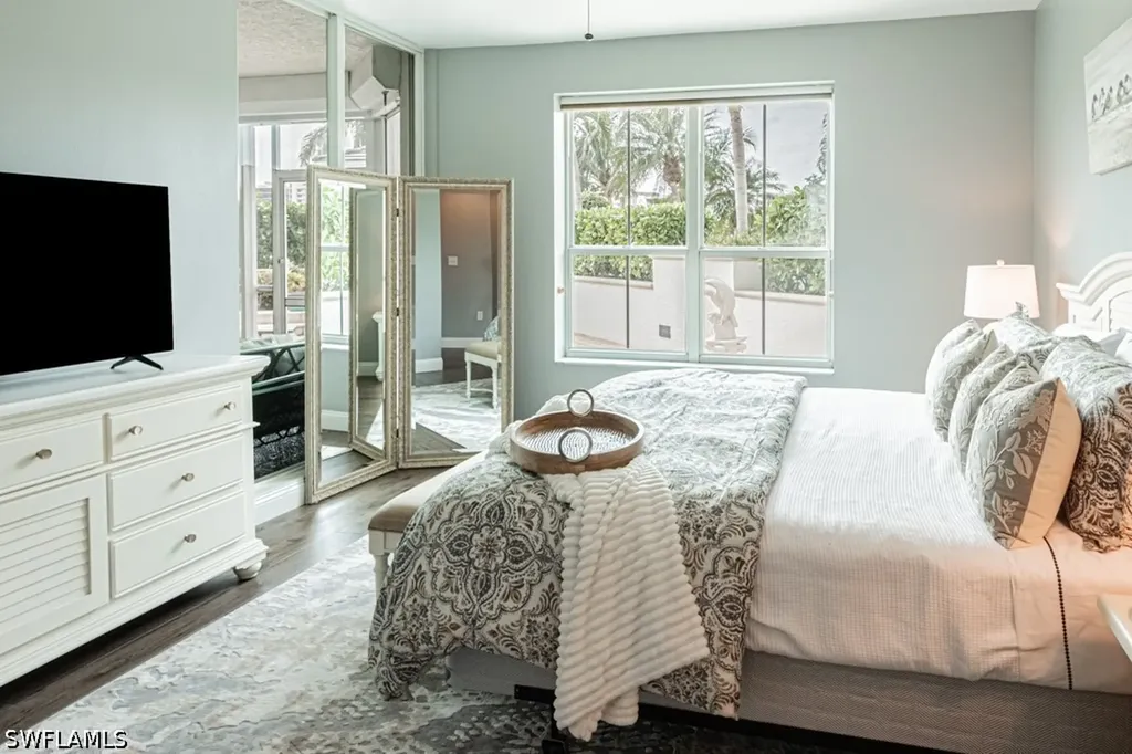 300 Dunes Boulevard Naples FL 34110