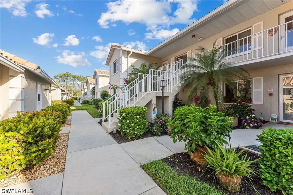 5928 Cranbrook Way Naples FL 34112