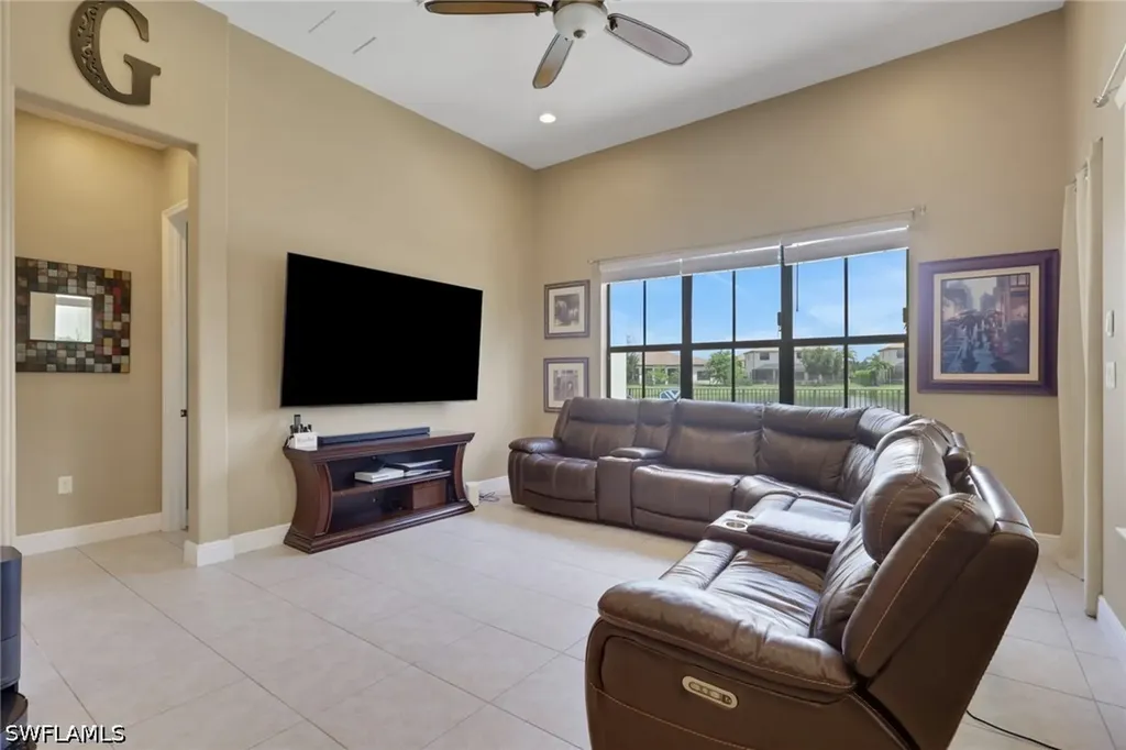 5386 Ferrari Avenue Immokalee FL 34142