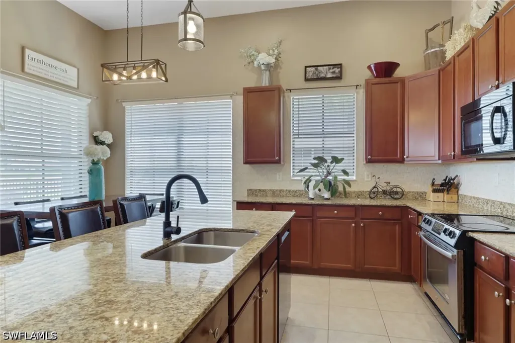 5386 Ferrari Avenue Immokalee FL 34142