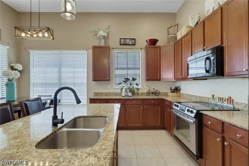 5386 Ferrari Avenue Immokalee FL 34142
