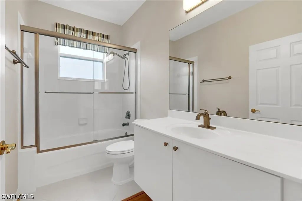 9044 Springview Loop Estero FL 33928
