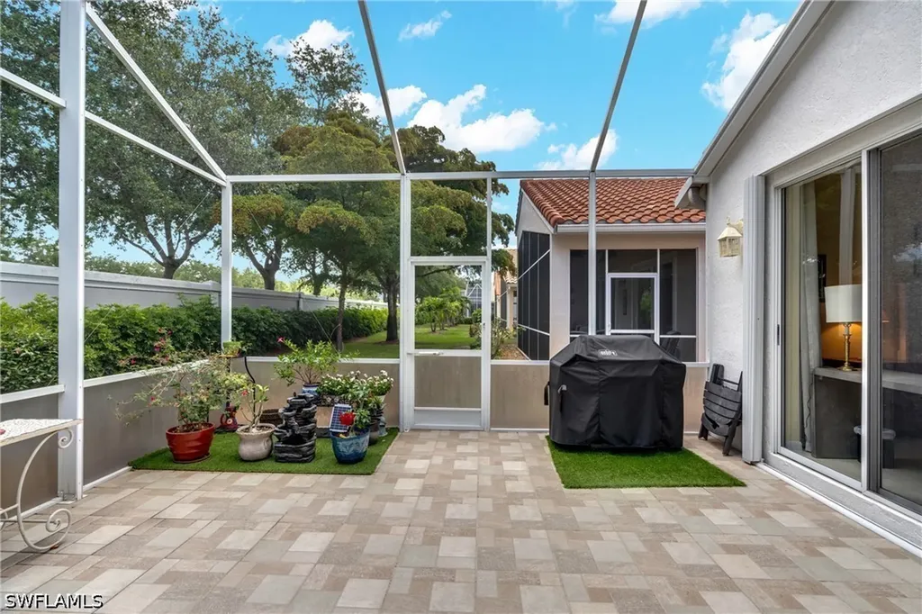 9044 Springview Loop Estero FL 33928
