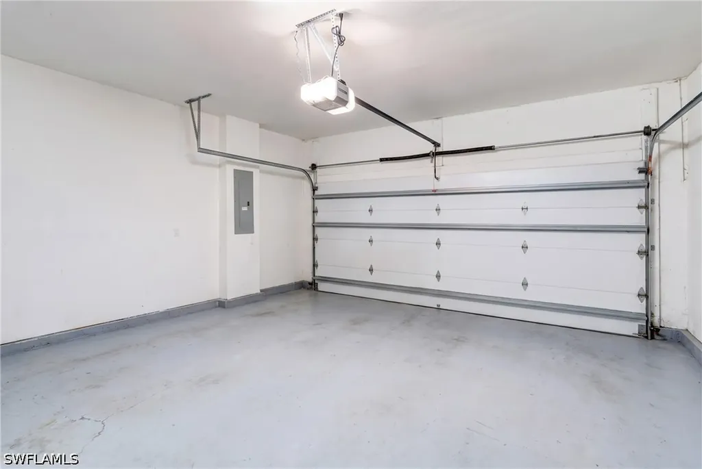 9044 Springview Loop Estero FL 33928