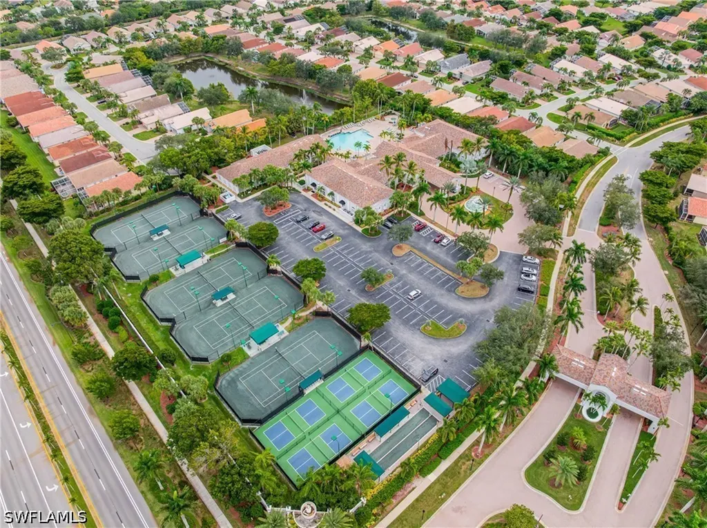 9044 Springview Loop Estero FL 33928