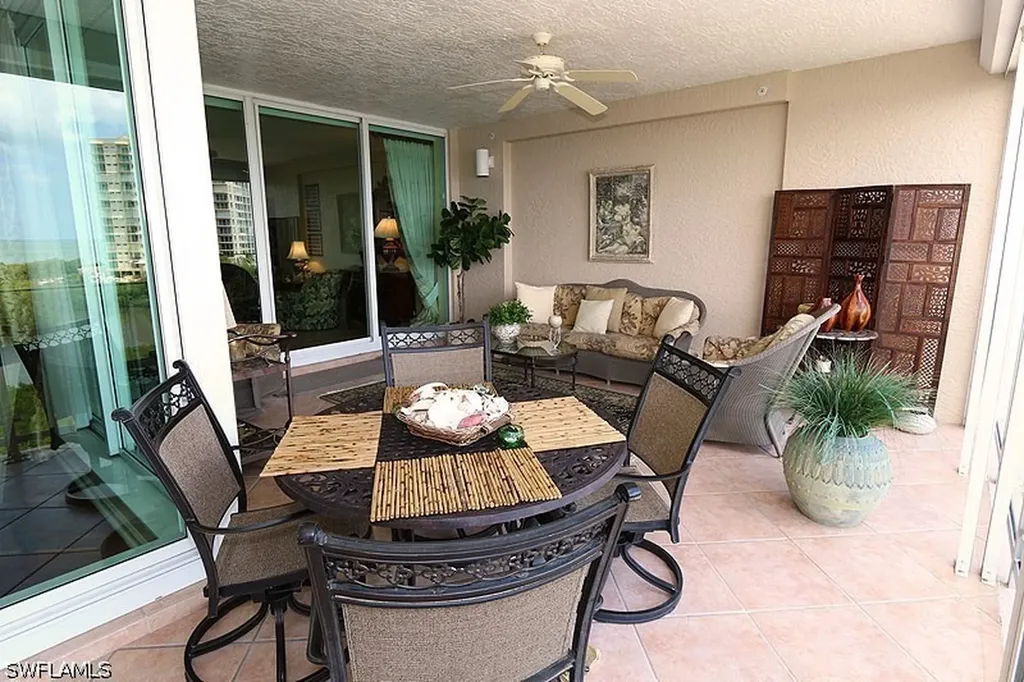 60 Seagate Drive Naples FL 34103