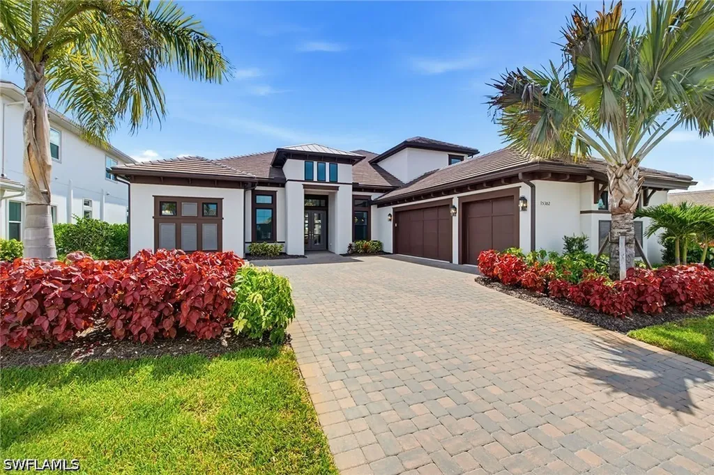 15382 Turin Drive Naples FL 34114