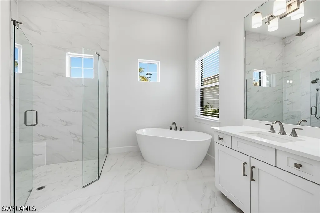 15382 Turin Drive Naples FL 34114