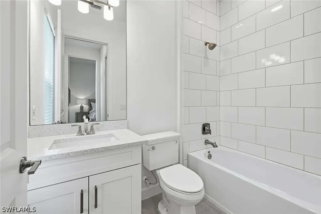 15382 Turin Drive Naples FL 34114
