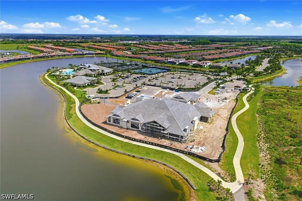 15382 Turin Drive Naples FL 34114