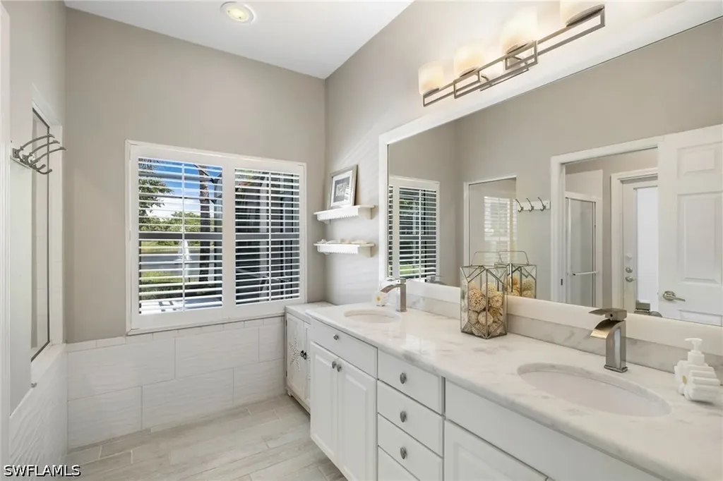 17819 Modena Road Miromar Lakes FL 33913