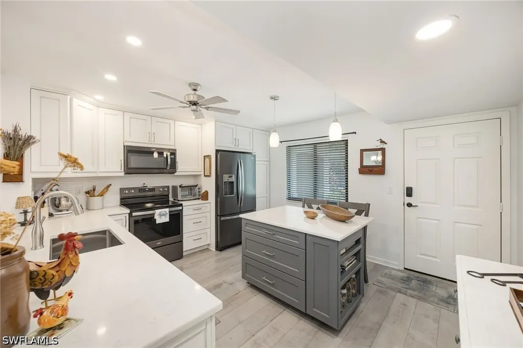 5724 Deauville Circle Naples FL 34112