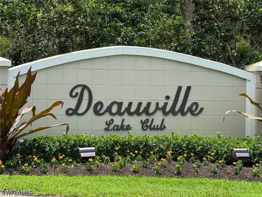 5724 Deauville Circle Naples FL 34112
