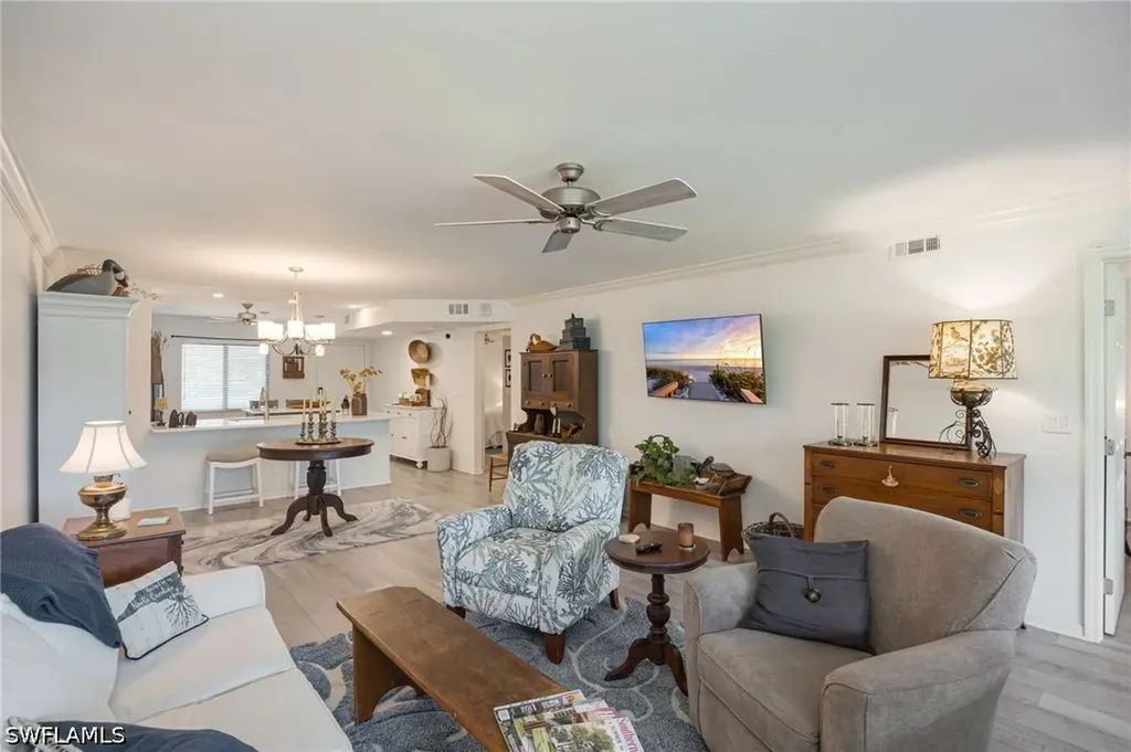 5724 Deauville Circle Naples FL 34112