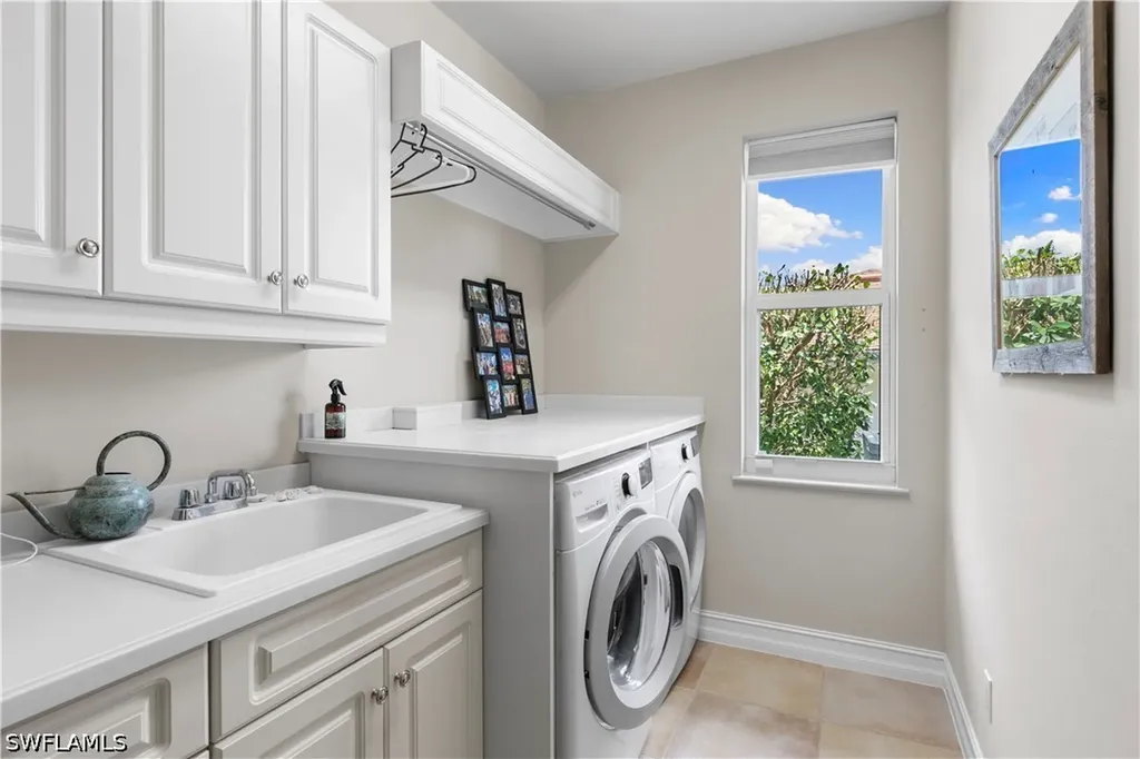 1056 Fieldstone Drive Marco Island FL 34145