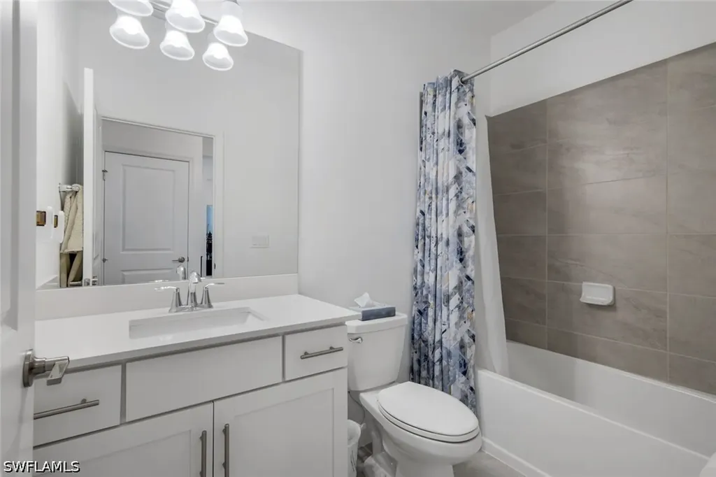 18271 Ridgeline Drive Estero FL 33928