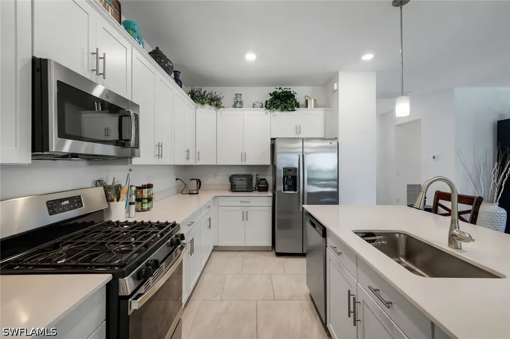 18271 Ridgeline Drive Estero FL 33928